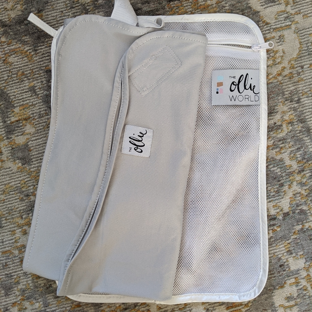 Ollie World swaddle
